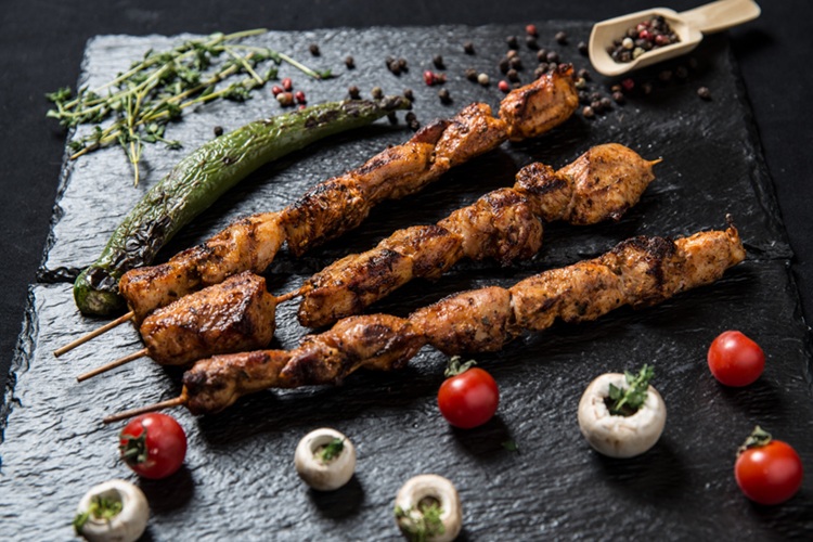 Germencik Tavuk Şiş